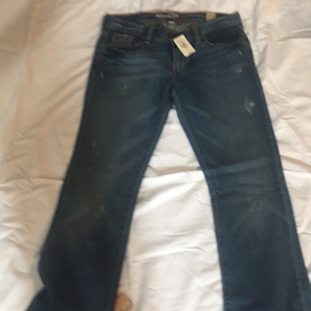 Hollister jeans bettys NWT size 5